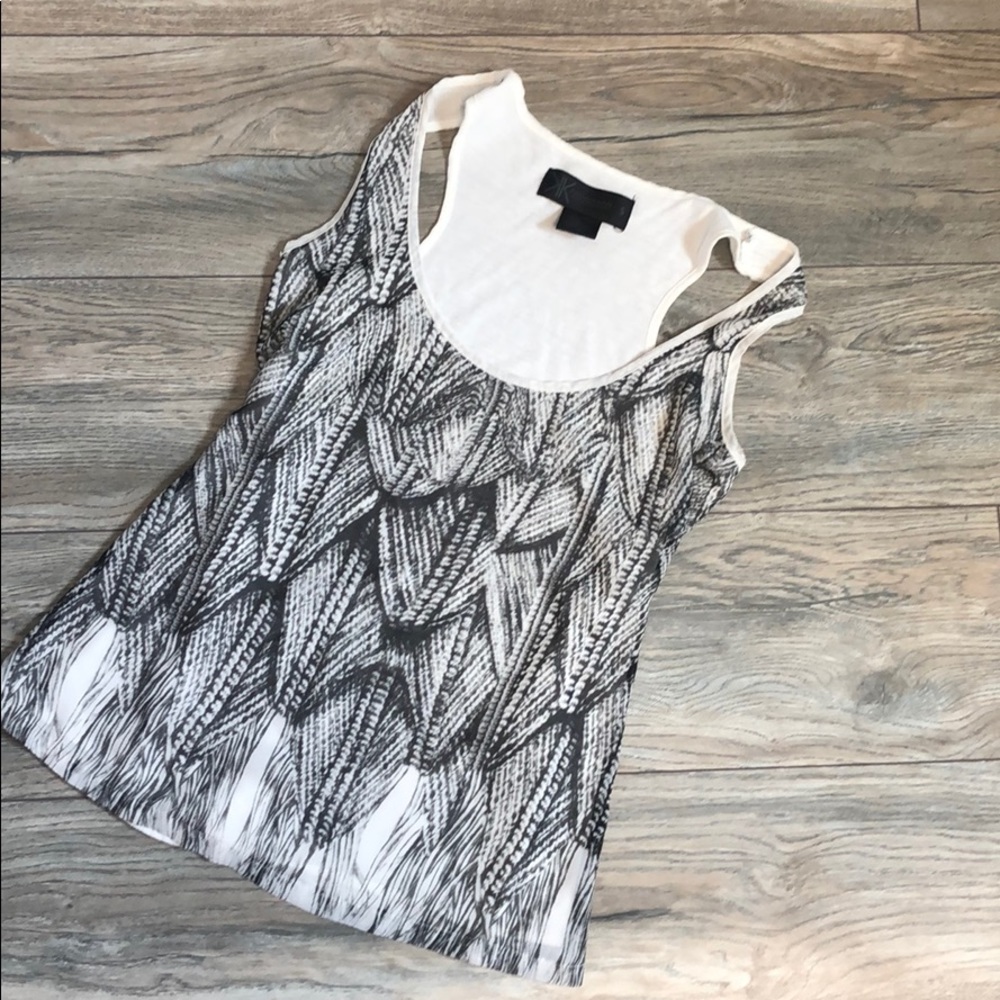 Feather tank